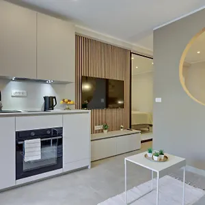 Delux Aron With Free Parking Apartman Pula